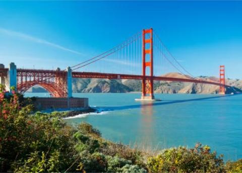 Golden Gate Bridge, showcasing tourist attractions in the San Francisco destination travel guide. 