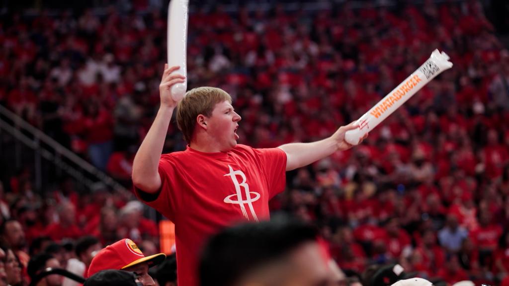 CT-US-Rockets-Still-17